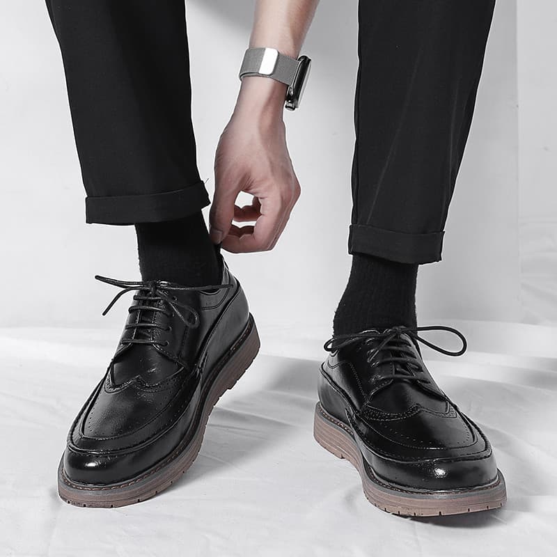 Brock sapatos de couro masculino Formal Wear negócios High-End couro genuíno esculpido terno Casual aumentado sapatos de