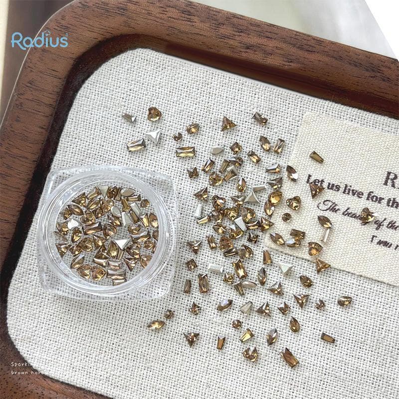 Raio 50 Peças Caramelo Marrom Mini Zircão Strass Para Unhas Gota D'água/Redondo/Quadrado/Formato/Triângulo/Coração Glitt
