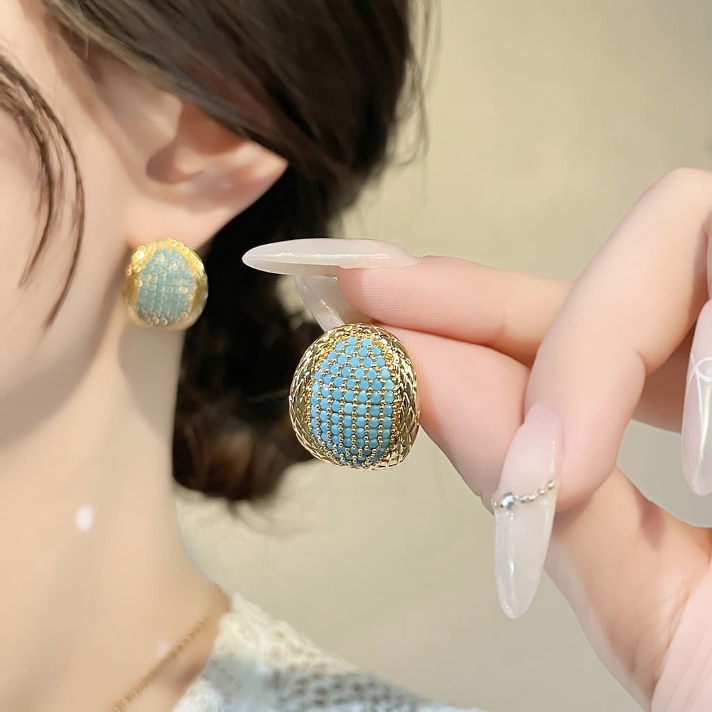 Azul claro completo zircão Oval ouro bainha brincos luz luxo europeu americano estilo fresco diário banquete All-Match b