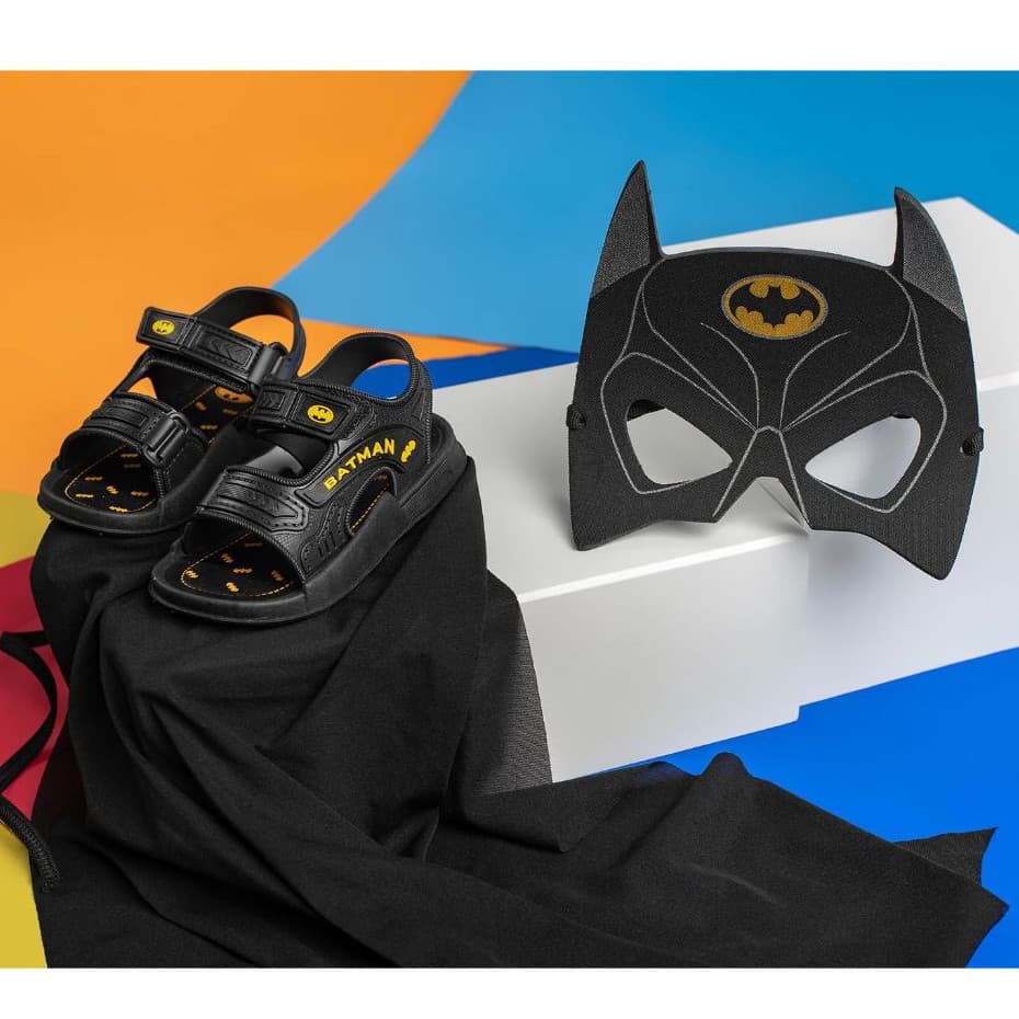 KIT BATMAN SANDALIA+MASCARA+CAPA INFANTIL