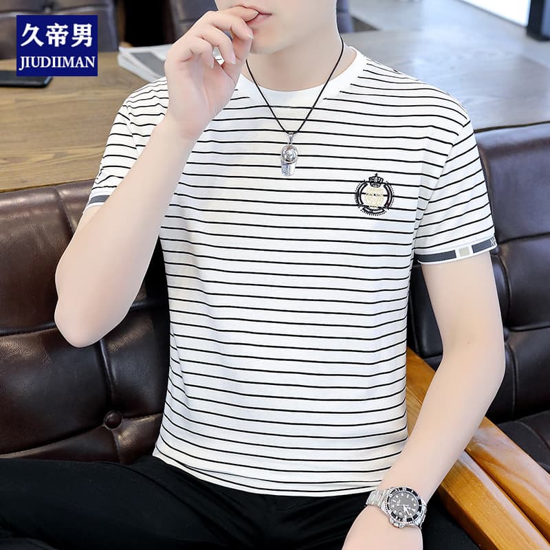Camiseta listrada masculina de manga curta versão coreana na moda bonito verão masculino topo Casual camiseta moda mascu