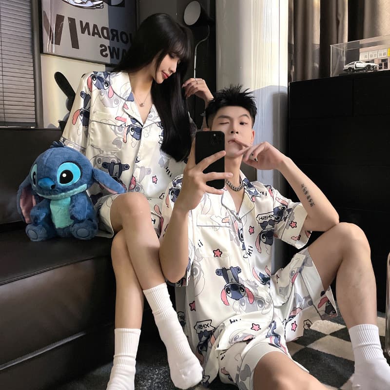 Casal japonês pijamas feminino seda gelo manga curta dos desenhos animados bonito ponto masculino Homewear terno