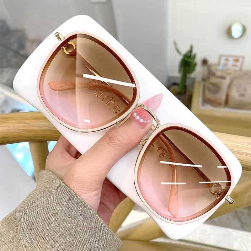 Novas senhoras óculos de sol rosto redondo óculos de sol Anti-ultravioleta All-Match moda na moda protetor solar rosto g