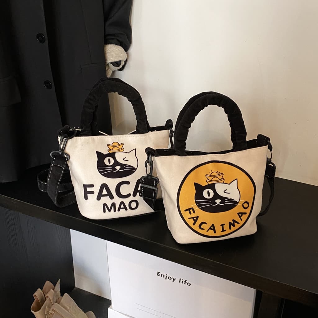 2026 primavera verão novo estilo Retro impresso lona All-Match viagem e viagem diária Must-Have moda saco do mensageiro