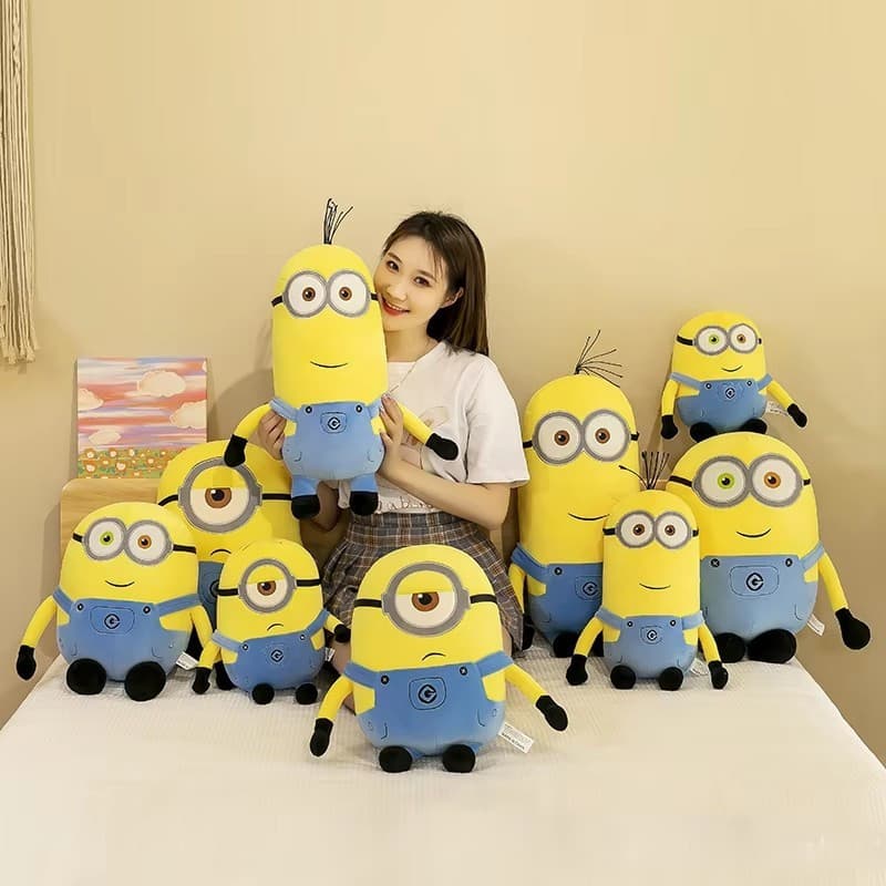 Brinquedos de Pelúcia Amarelos do Filme Minions, Bonecos Macios do Bob e do Stuart em Jeans, Almofadas Decorativas para