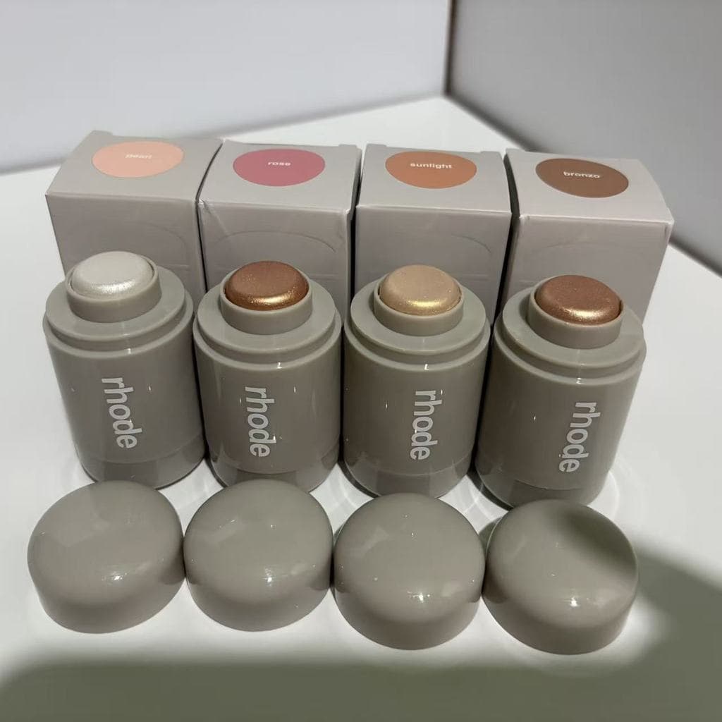 Rhode Hailey Blush De Dupla Finalidade , Pincel Labial Para Bochechas Sleepygirl Piggy