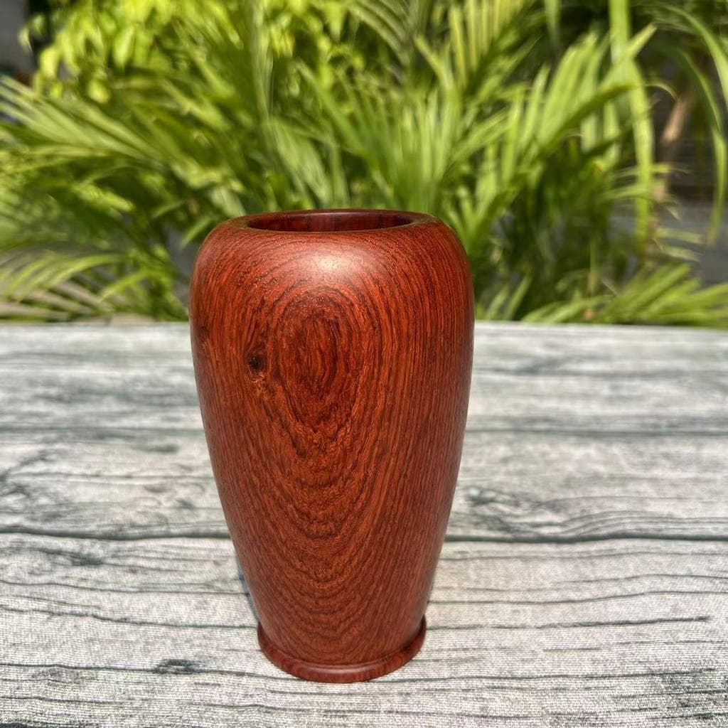 Log Color Pen Holder Myanmar Rosewood Suporte de caneta de madeira maciça inteiro Inserção de caneta Escritório Desktop