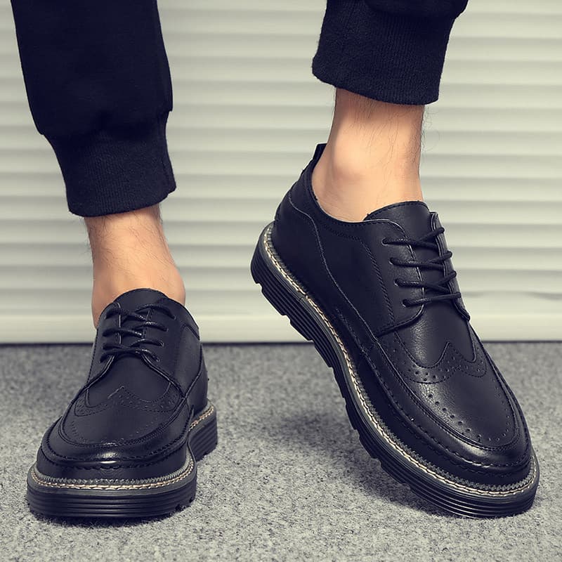 Sapatos de couro masculino outono inverno respirável Casual estilo britânico aumento interno na moda tamanho grande 45 A