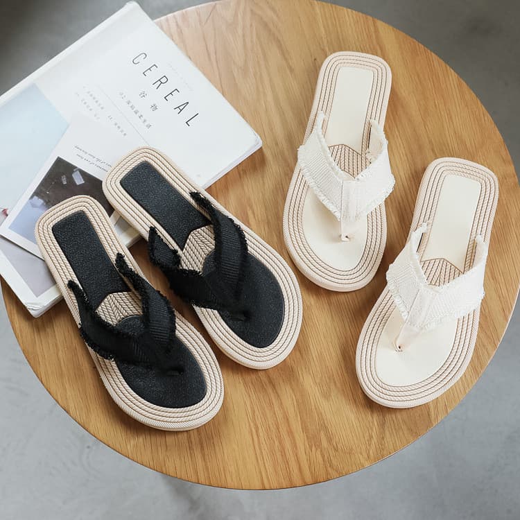 2024 verão novo estilo na moda fundo plano beira-mar Casual Flip-Flops fundo de borracha viagem exterior usar sandálias