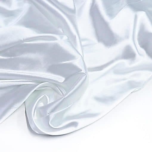 Tecido Cetim Charmousse Branco no Metro – Elegante, Fluido e com Brilho Sofisticado