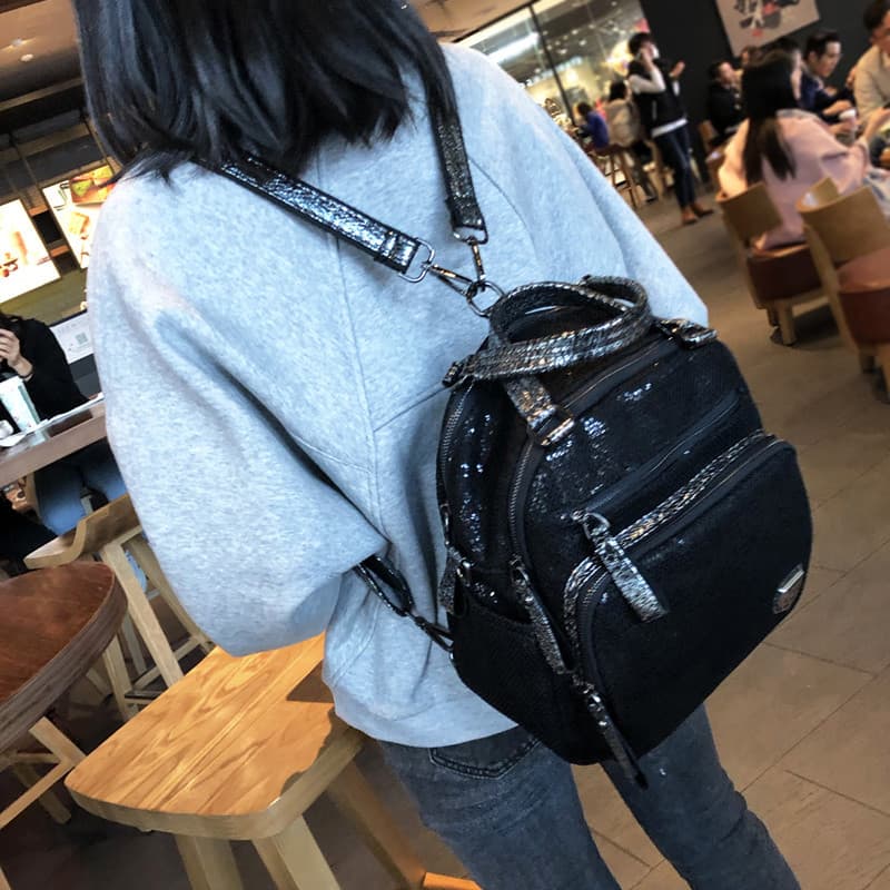 2024 novo estilo mochila feminina versão coreana moda na moda bolsa feminina Casual All-Match mochila de viagem Cross-Bo