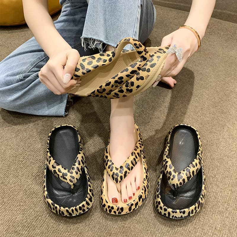 69441 Chinelos Femininos para Exterior, Novidade de Verão, Sola Grossa, Estilo Fada, Estampa de Leopardo 5142