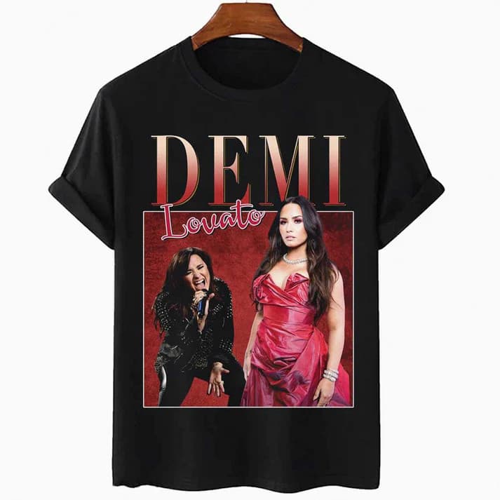 Camiseta Premium Demi Lovato Red Dress 100% Algodão