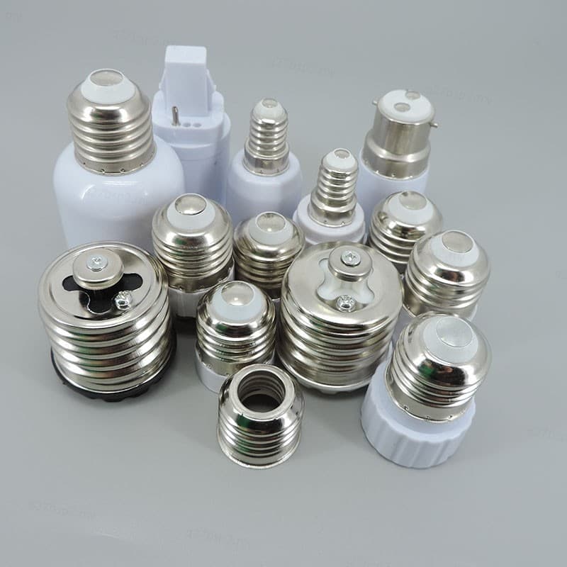 base AC Tomada De Energia E27 E40 E14 Para E27 GU10 G9 E12 B22 MR16 Titular Conversor Adaptador Suporte Da Lâmpada Milho