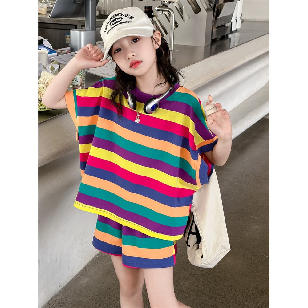 Meninas terno de verão 2026 novo estilo meninas grandes terno de duas peças Super agradável dopamina Shorts de manga cur