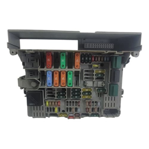 Caixa Fusiveis Bmw 130i 3.0 2008 2012 Original