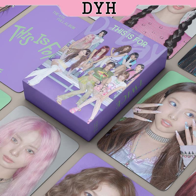 Cada caixa contém 55 cartões fotográficos holográficos do TWICE.   Estes são cartões LOMO KPOP do álbum CJND.   YIG4