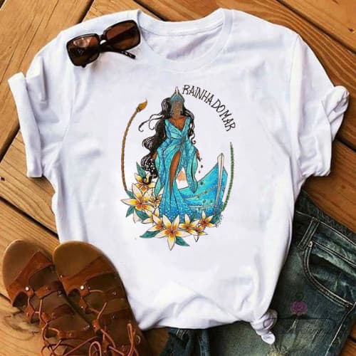 Camiseta Orixá Iemanjá: Conecte-se com a Força e Beleza da Rainha do Mar