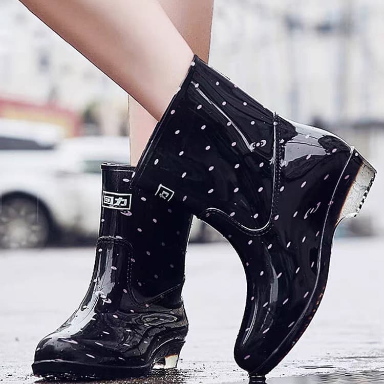 Puxar para trás botas de chuva curtas femininas à prova d'água antiderrapante borracha sola macia leve Commuter uso ao a