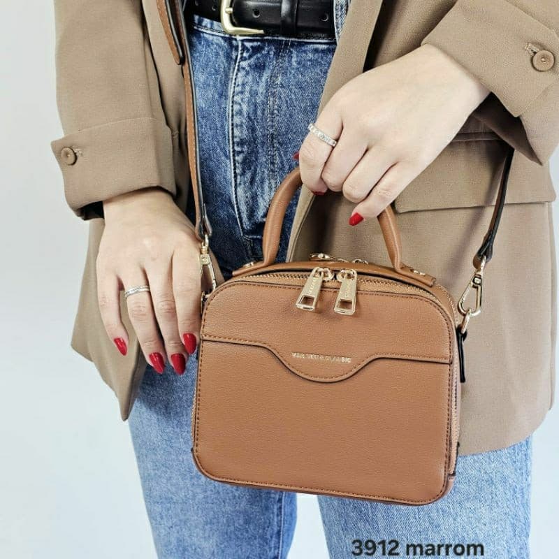 bolsa feminina alça de mao e transversal com regulagem de altura