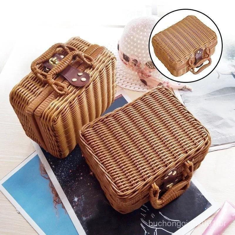 Retro PP Imitação Rattan Tecelagem Cesta De Armazenamento De Piquenique Mala De Vime Caixa De Presente De Mão Tecido Cos