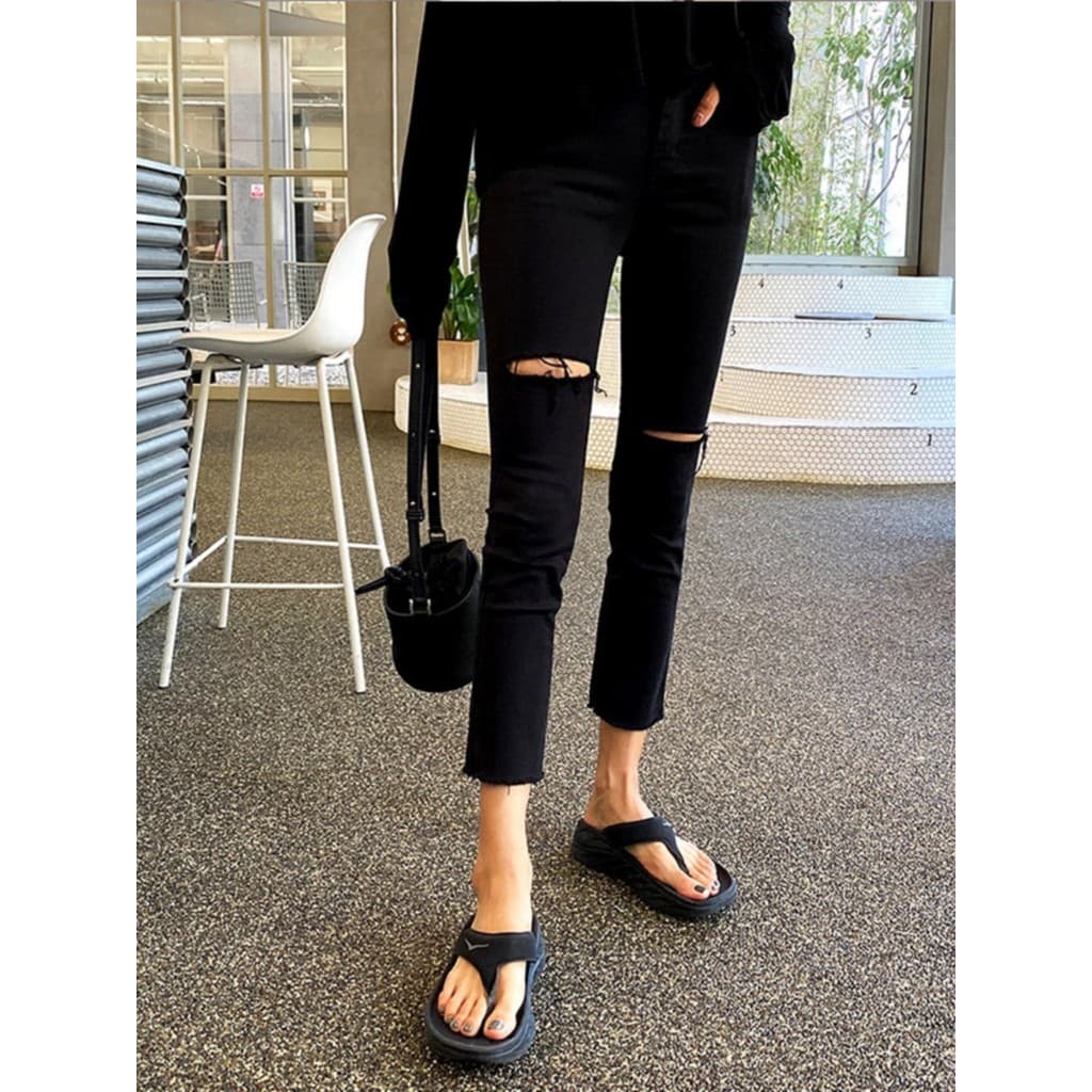 Jeans rasgados femininos 2026 verão novo estilo cortado calças de cigarro preto calças cortadas pequenas calças retas fi
