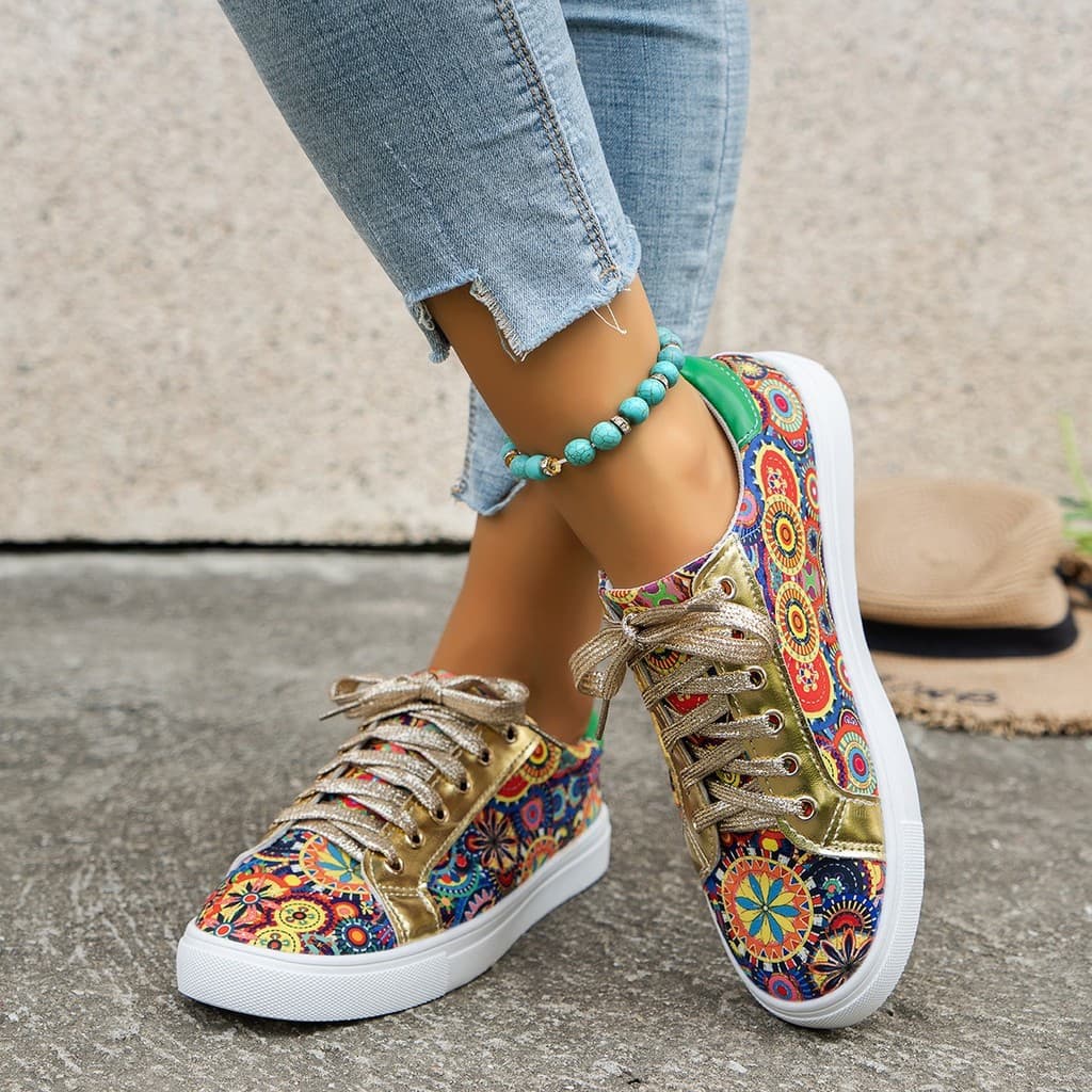 2026 novo estilo tamanho grande único sapatos femininos 2026 primavera dedo do pé redondo tênis impresso lona sapatos fe