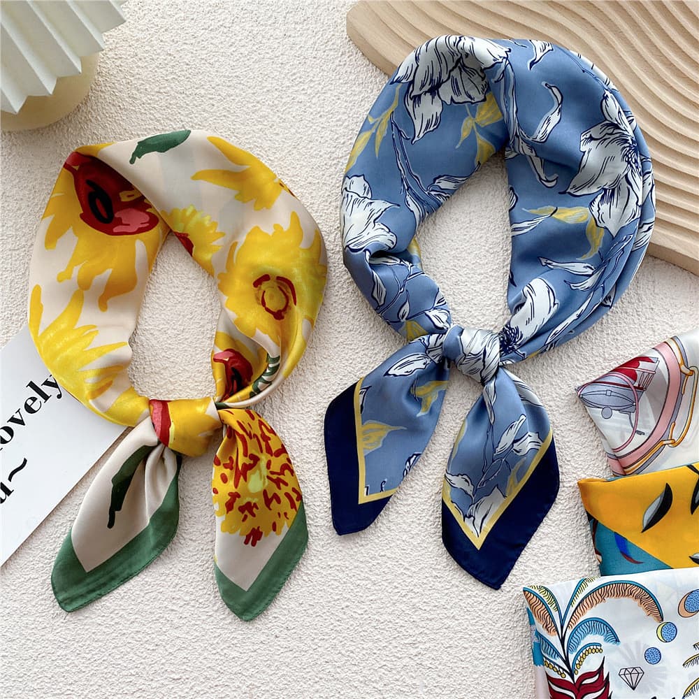 [Estoque pronto] 70 lenços quadrados pequenos lenços de seda lenços decorativos femininos Casual protetor solar lenços r