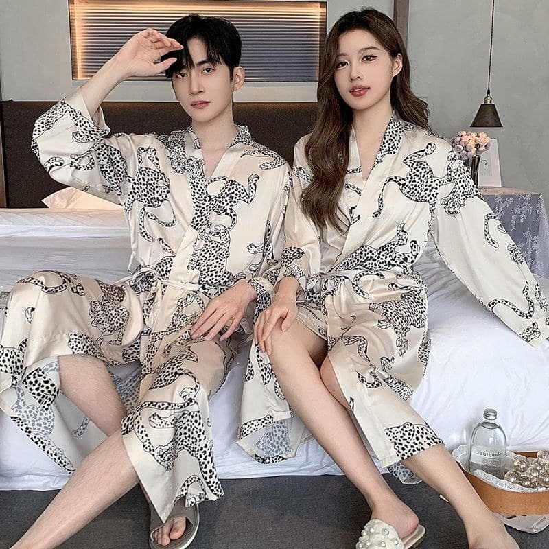 Casal pijamas feminino camisola de seda gelo High-End roupão de seda primavera outono camisola longa masculina Tianjia