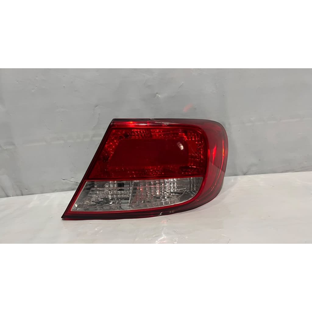 LANTERNA DIREITA DA TAMPA TRASEIRA VW GOL G5 08/11
