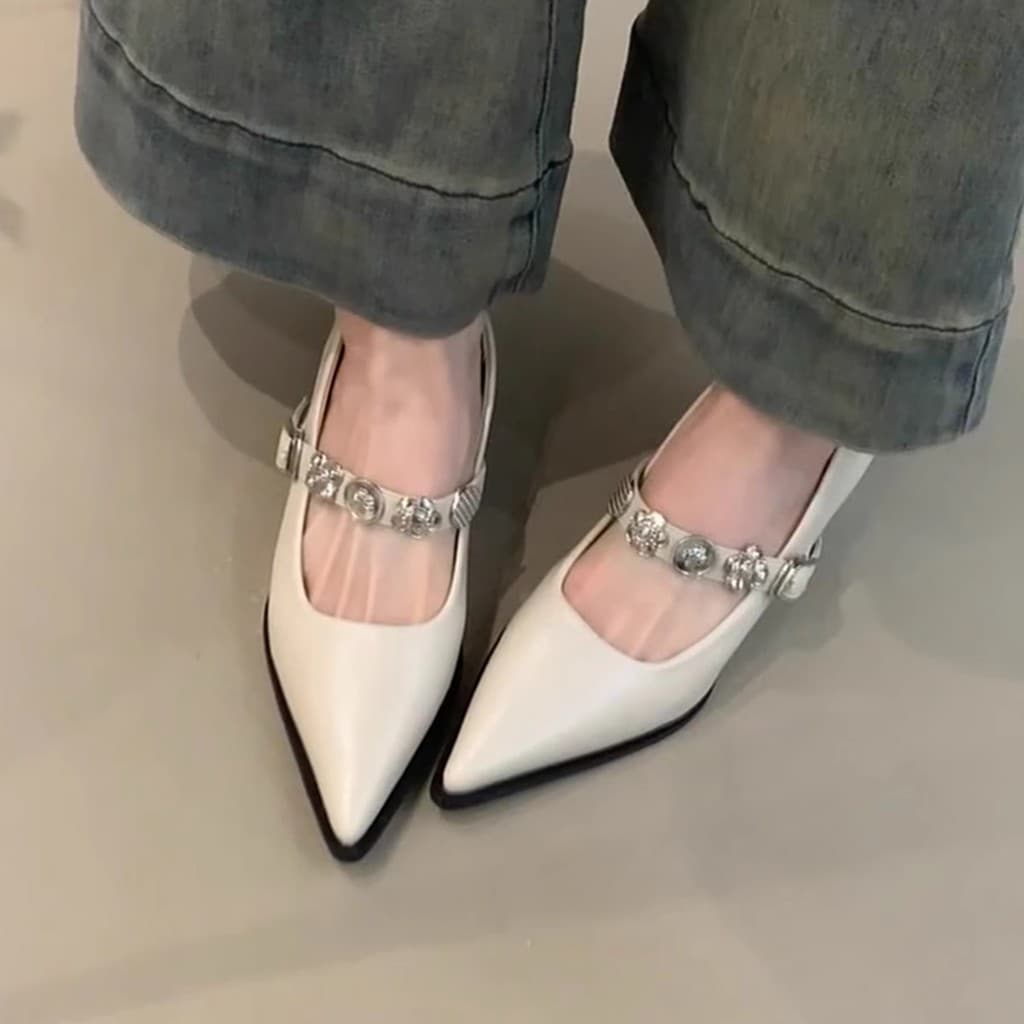 Francês salto grosso apontou Toe mocassins Commuter pequenos sapatos de couro 2025 verão novo estilo sapatos femininos d