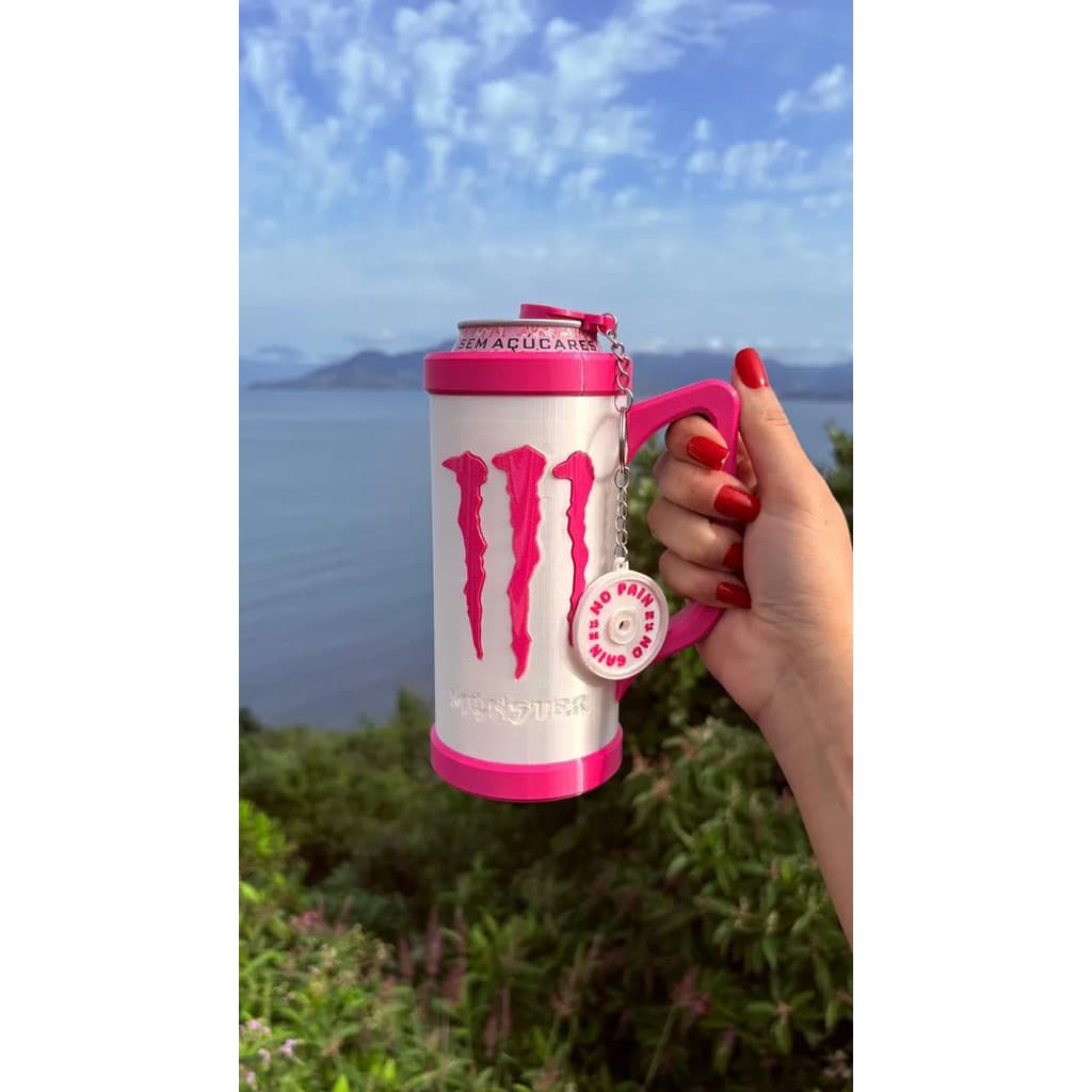 Kit Suporte para Lata Monster – Porta Lata Estilo Caneca + Abridor + Chaveiro