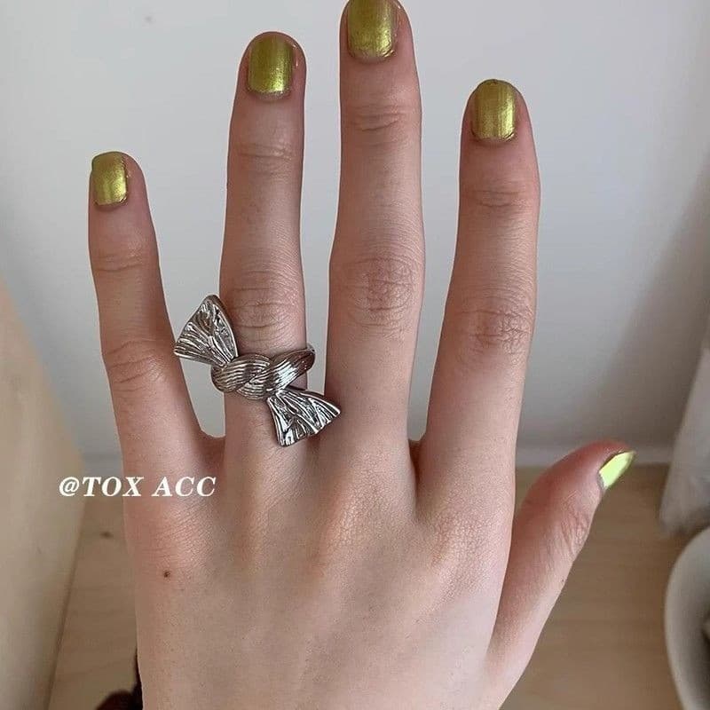 Anel de arco da indústria Super pesada exagerado estilo feminino nicho textura linha anel de dedo indicador feminino