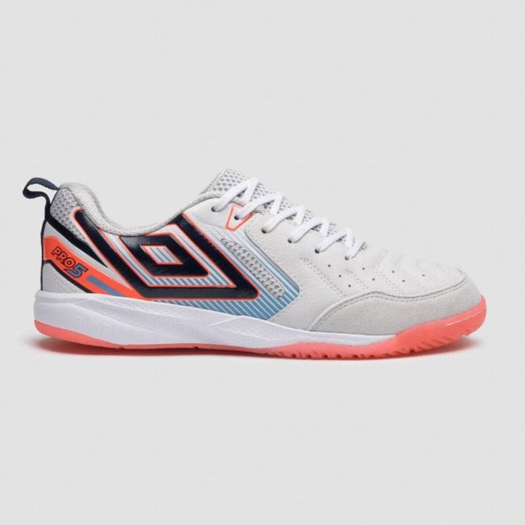 CHUTEIRA FUTSAL UMBRO PRO 5 BUMP NOVA