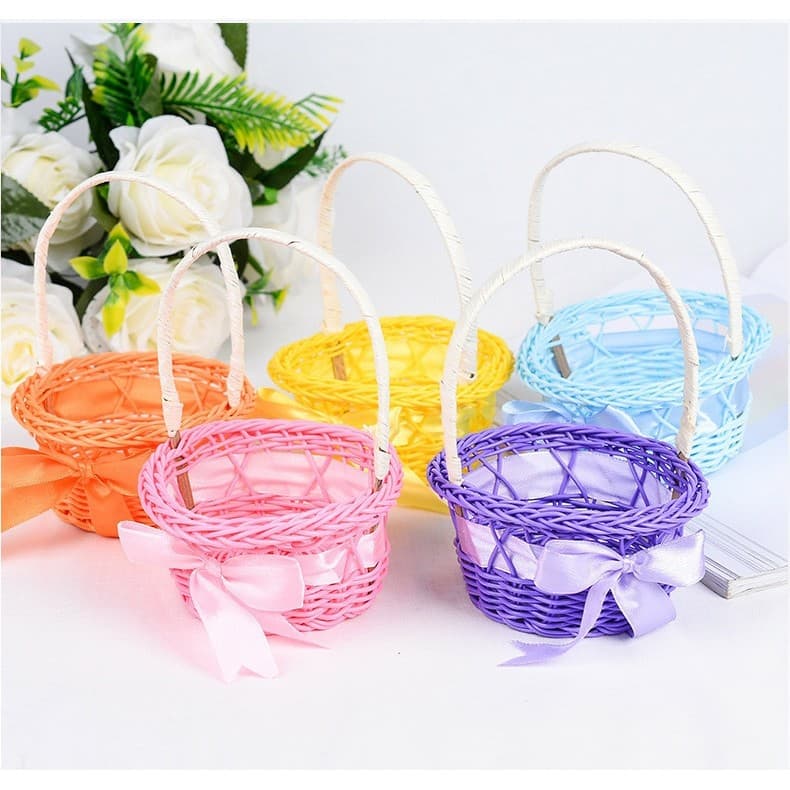 Cesta de flores portátil redonda tipo Rattan para crianças pequenas Cesta tecida à mão Arranjo de flores Cesta de arranj