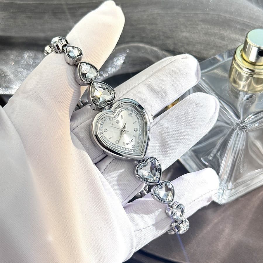 Conjunto de pulseira de joias com tema de coração redondo feminino elegante, zircão incrustado HBZR