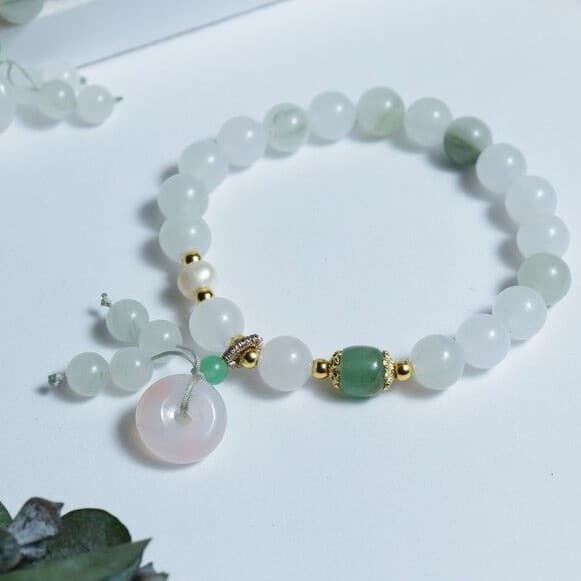 Natural Xinjiang Seda Dourada Jade Tianshan 8mm Corda De Mão Marrow Fivela Segura Presente Para Namorada E