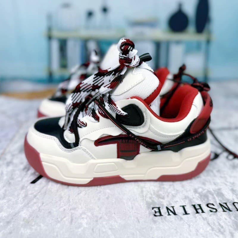 Ins estudante nicho estilo Hong Kong sola grossa Casual papai sapatos chique casal 2024 All-Match outono pão sapatos mas