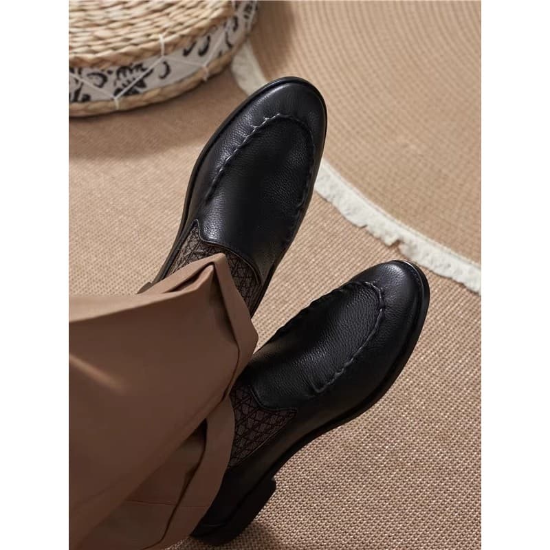 Couro genuíno ervilhas sapatos masculinos verão novo estilo leve deslizamento em couro macio sapatos de couro de sola ma