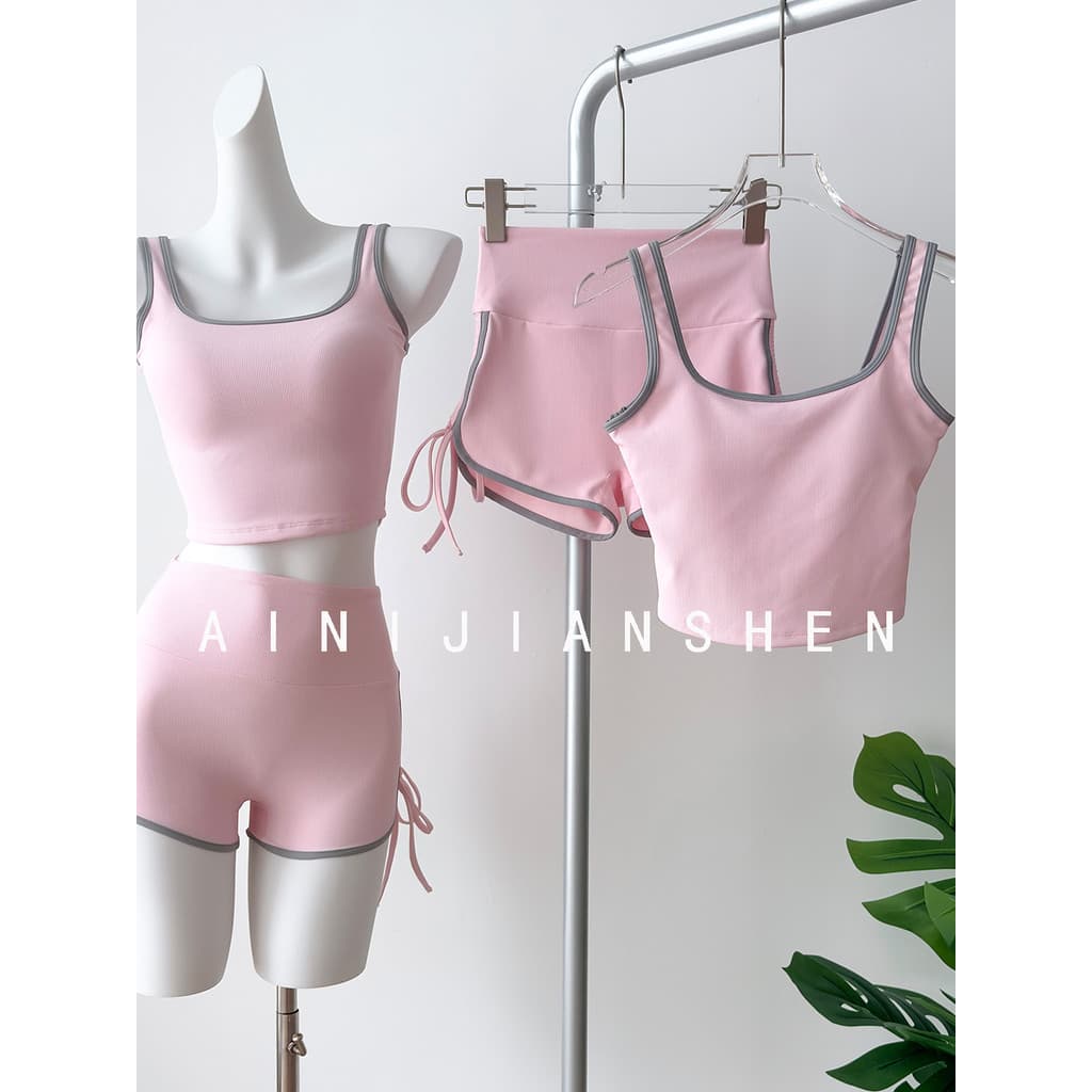 Com almofada no peito estilingue Yoga colete feminino verão 2026 novo estilo esportes internos terno de Fitness exterior