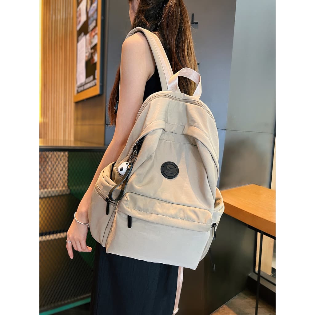 Mochila leve de grande capacidade feminina novo estilo pano impermeável lazer viagem ao ar livre mochila de náilon Multi