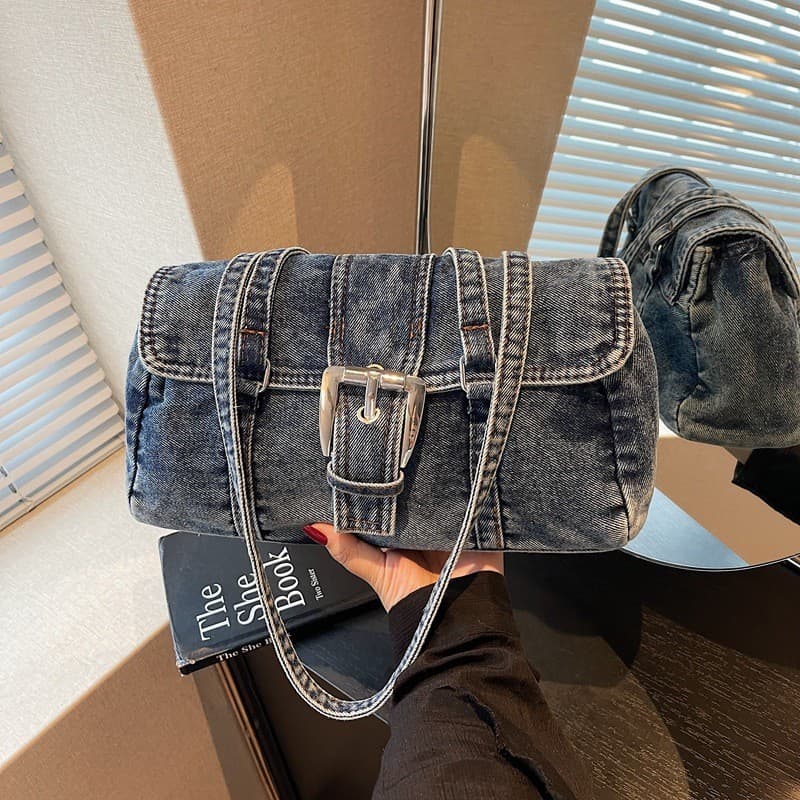 Bolsa feminina nova e elegante para o outono, bolsa de ombro casual e simples, bolsa de cintura moderna com fivela.