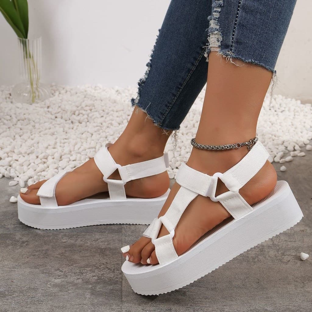 2023 estilo de sola grossa moda boca de peixe sapatos femininos sandálias de praia
