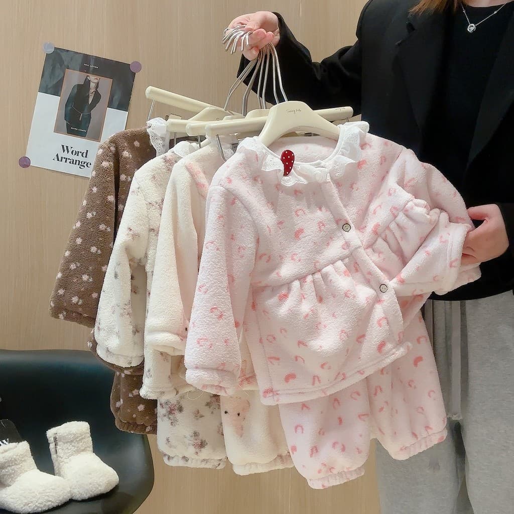 Roupas para casa das crianças outono inverno estilo meninas versão coreana doce bonito Cardigan pijamas quentes terno de