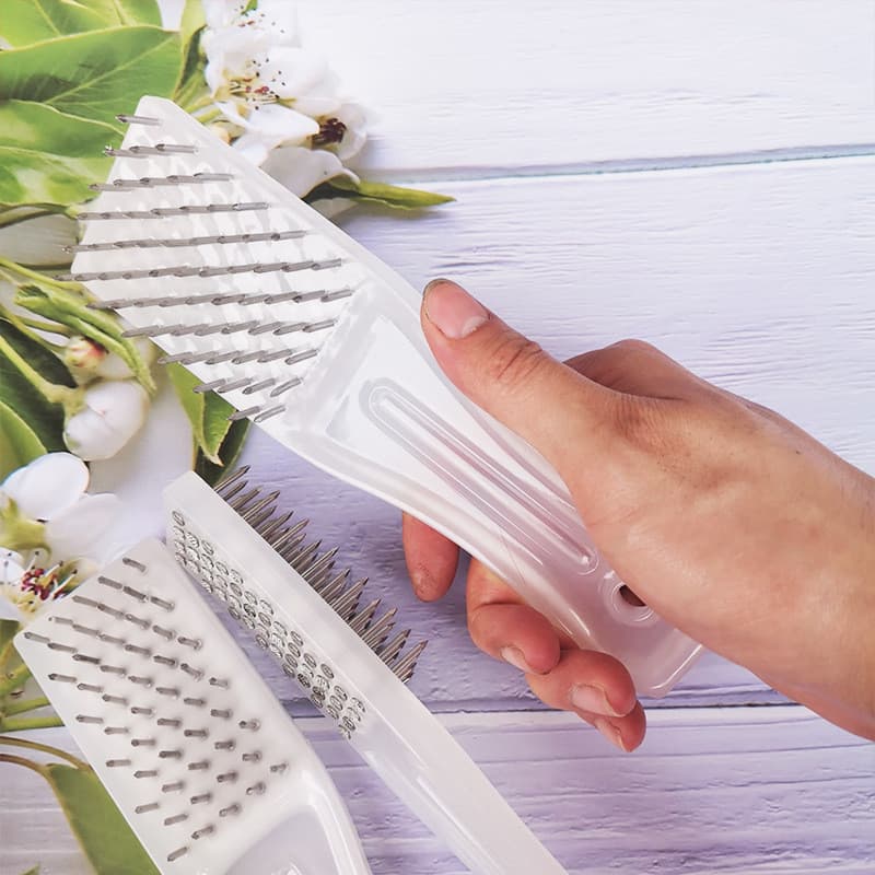Novo produto de aço inoxidável prego escama de peixe escova plástico lidar com Scaler escova de unhas de aço gravata de