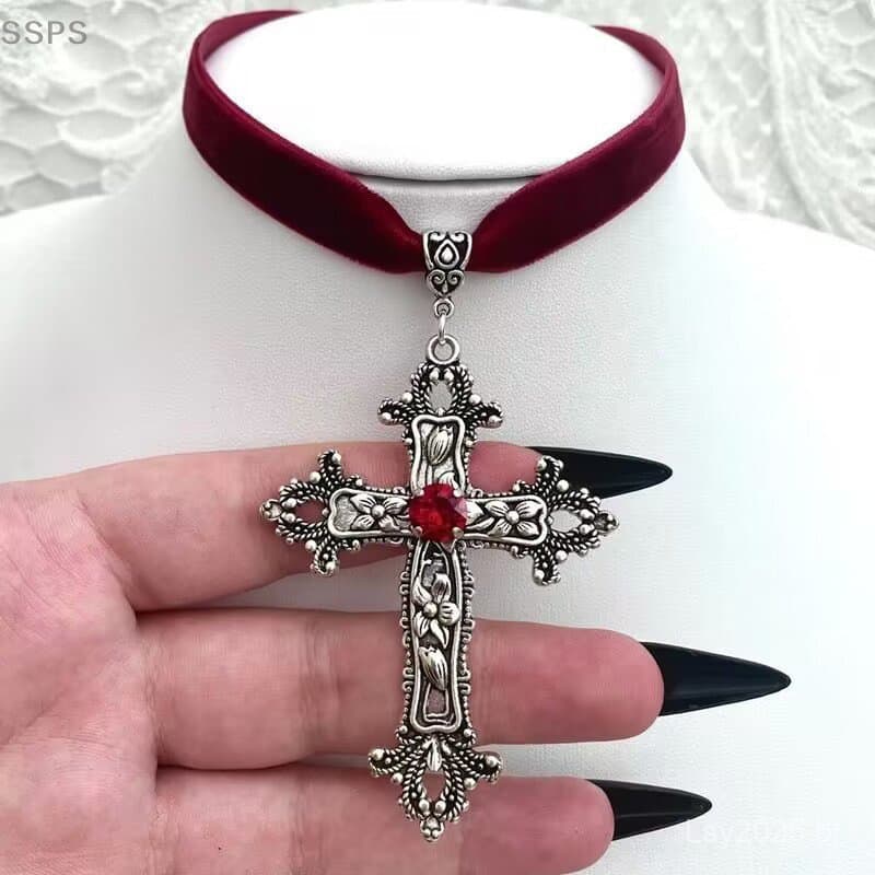 [SSPS] Gargantilha Grande de Veludo Gótico Vintage com Cruz Ornada, Estilo Grunge Preto, Presente para Mulheres e Homens