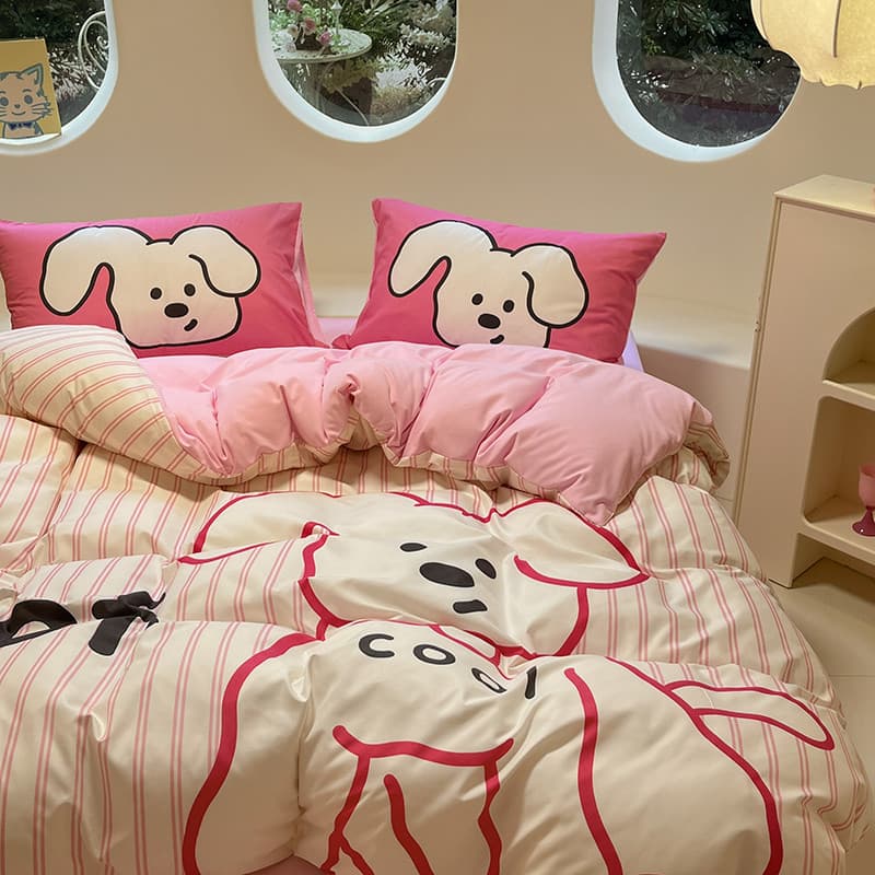 Ins bonito pequeno cão rosa fresco pele-amigável conjunto de quatro peças dormitório Unisex estilo dos desenhos animados