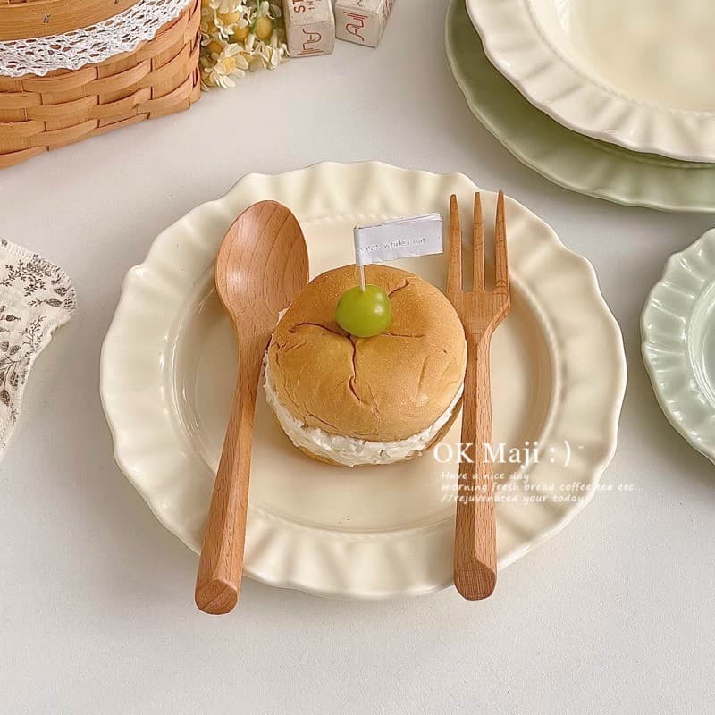Ins estilo prato de bolo prato branco prato de frutas prato de comida ocidental talheres cerâmica sobremesa prato Retro