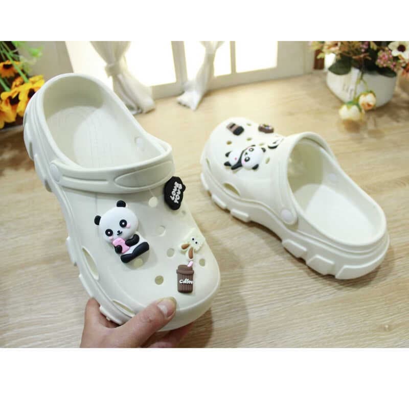 Bonito Panda meninas buraco sapatos leve eva exterior Wear influenciador sapatos de praia feminino enfermeira sandálias