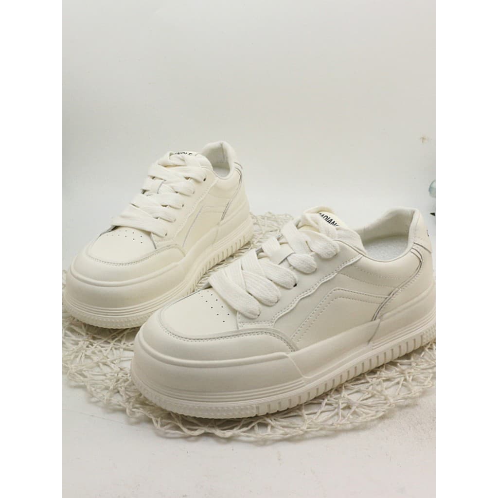 Sapatos brancos de sola grossa de venda quente tênis leves plataforma de moda tênis de couro genuíno rendas sapatos de d